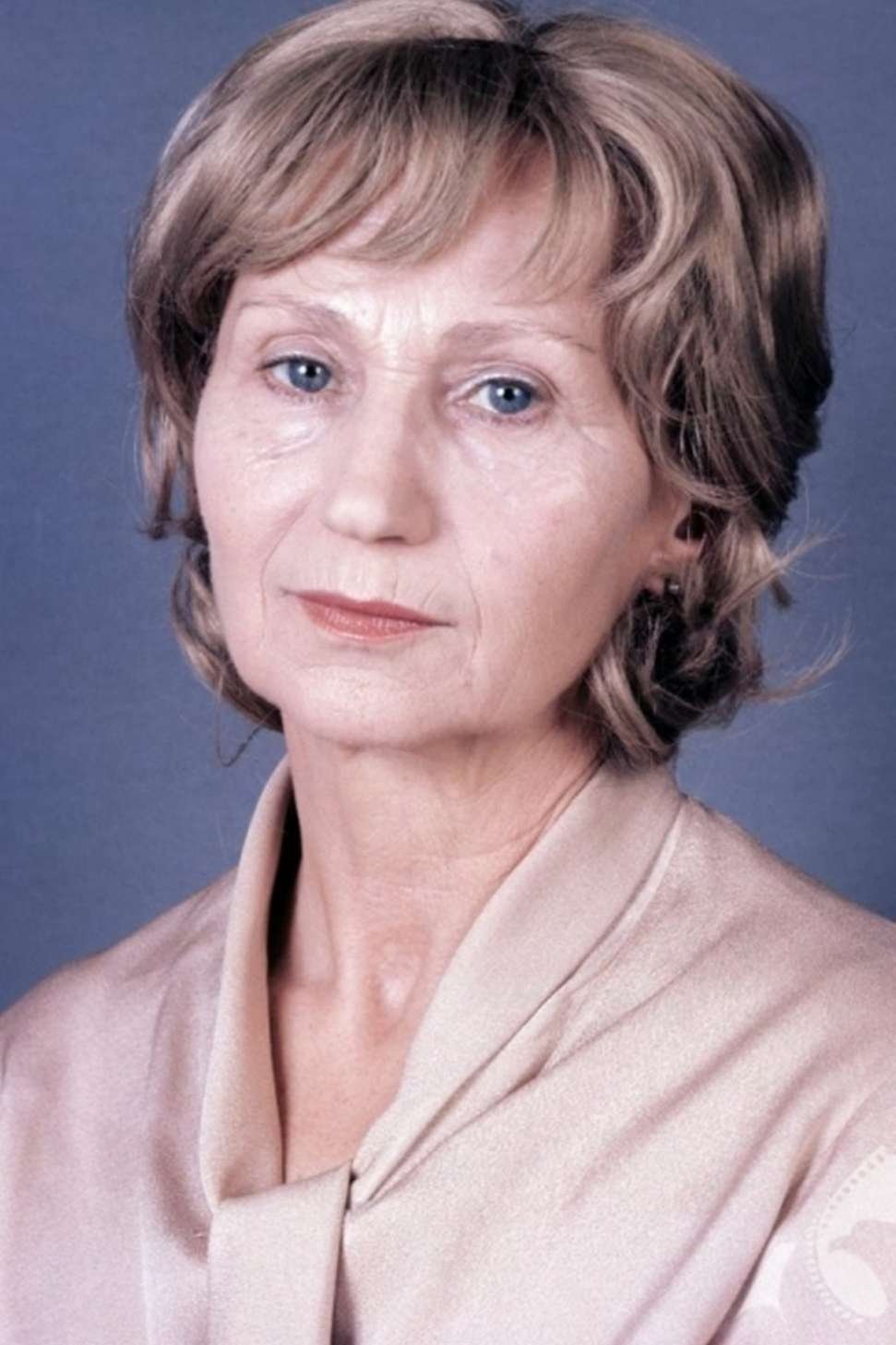 Ryszarda Hanin backdrop