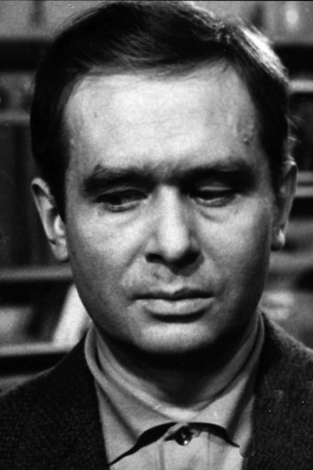 Janusz Sykutera backdrop