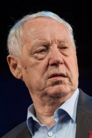 Edward Kusztal backdrop