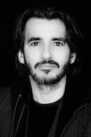 Franck Dion backdrop