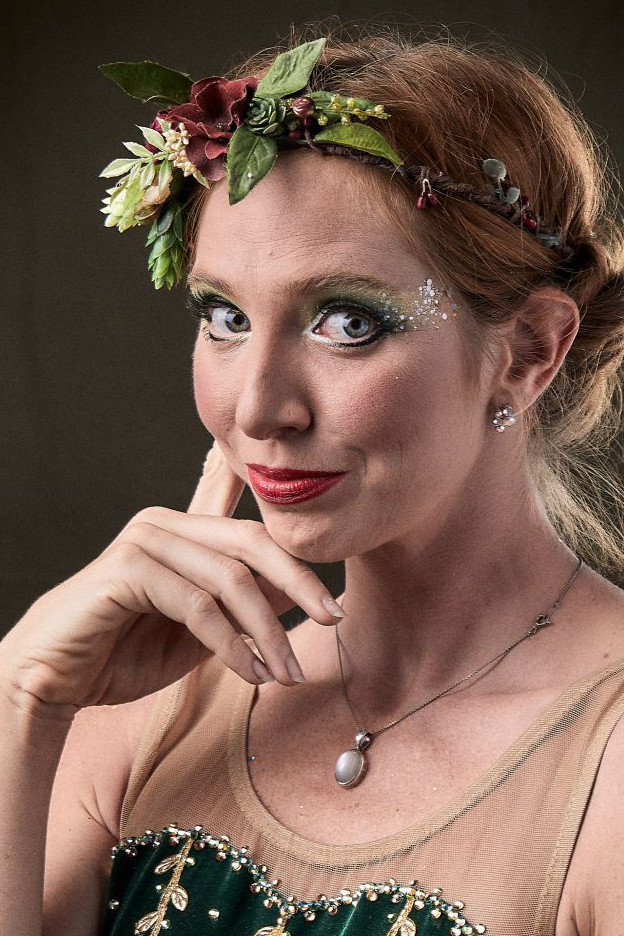 Molly Plunk backdrop