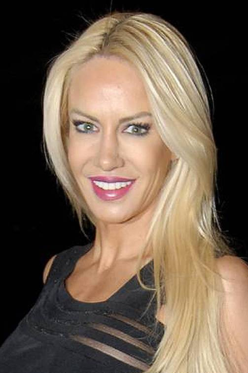 Lusiana Salazar backdrop