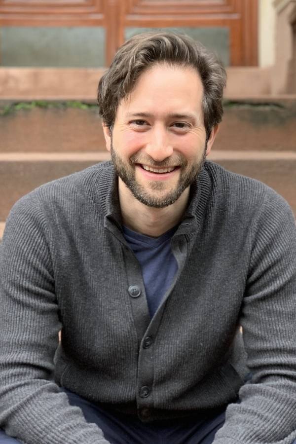 Jesse Liebman backdrop