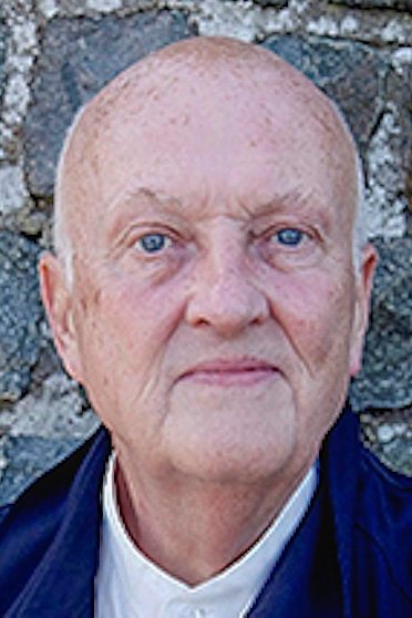 Alexander Oliver backdrop