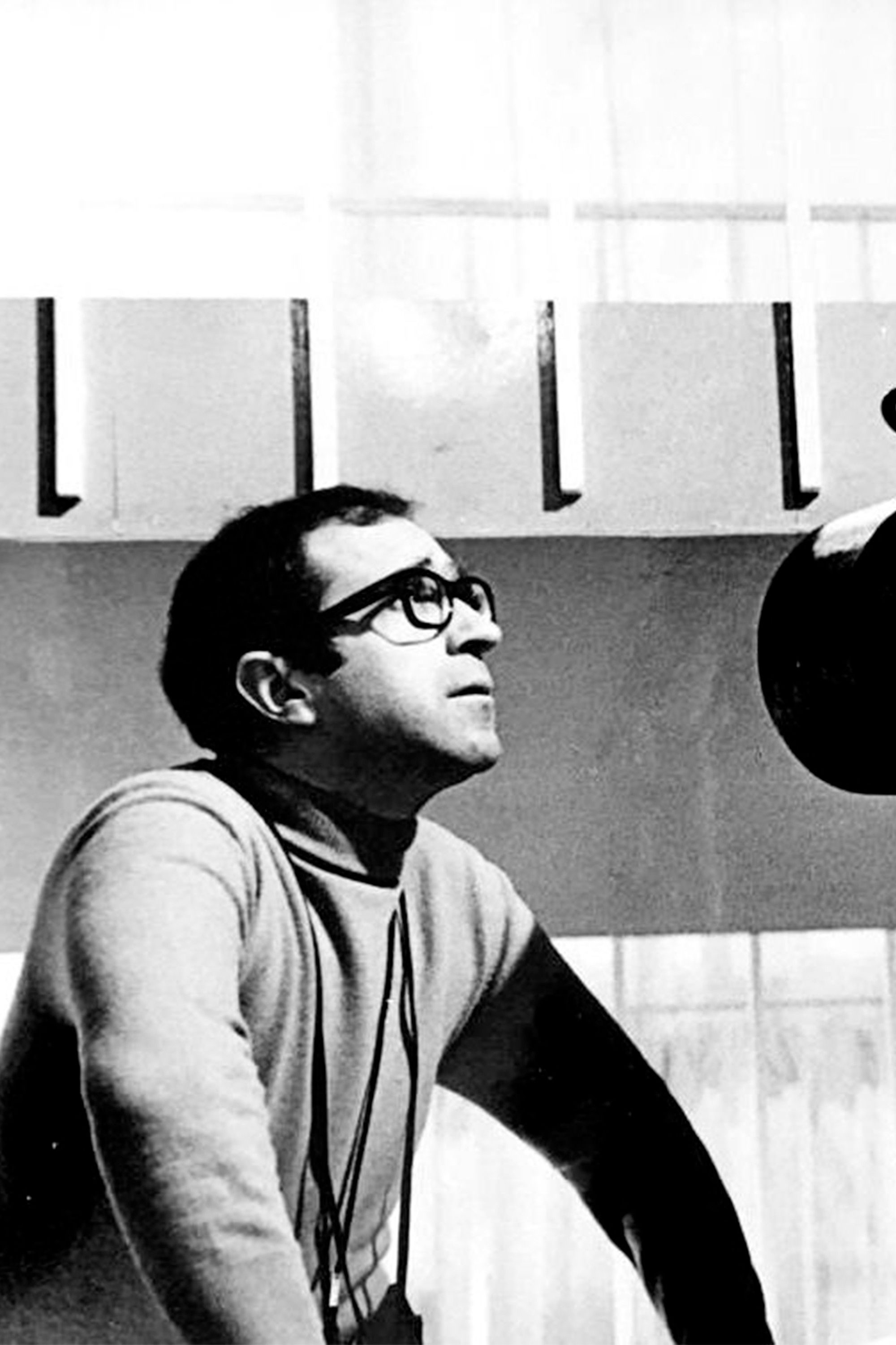 Juan Julio Baena backdrop