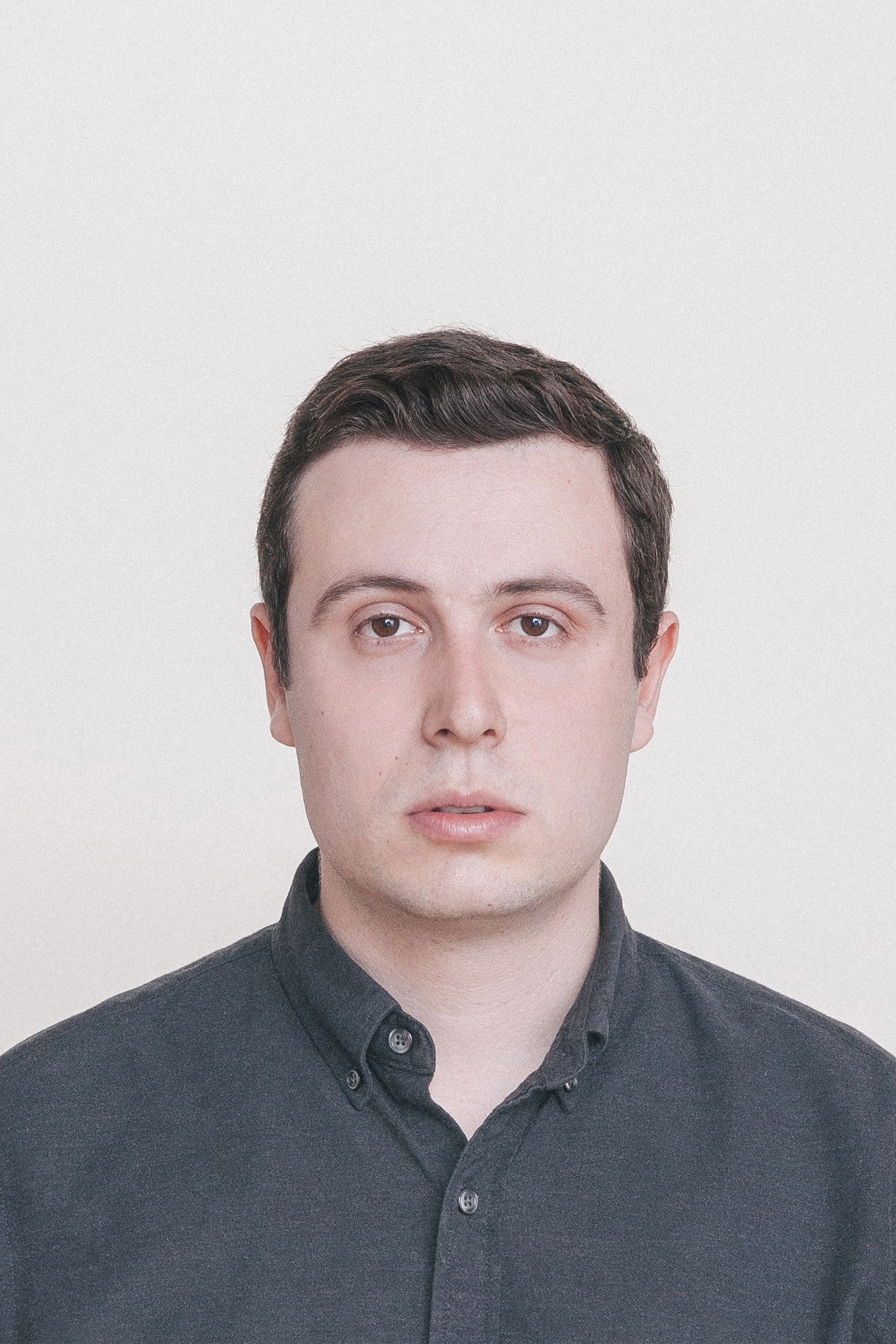 Yonah Lewis backdrop