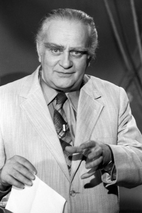 János Körmendi backdrop