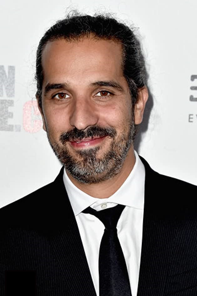 Javier Ruiz Caldera backdrop