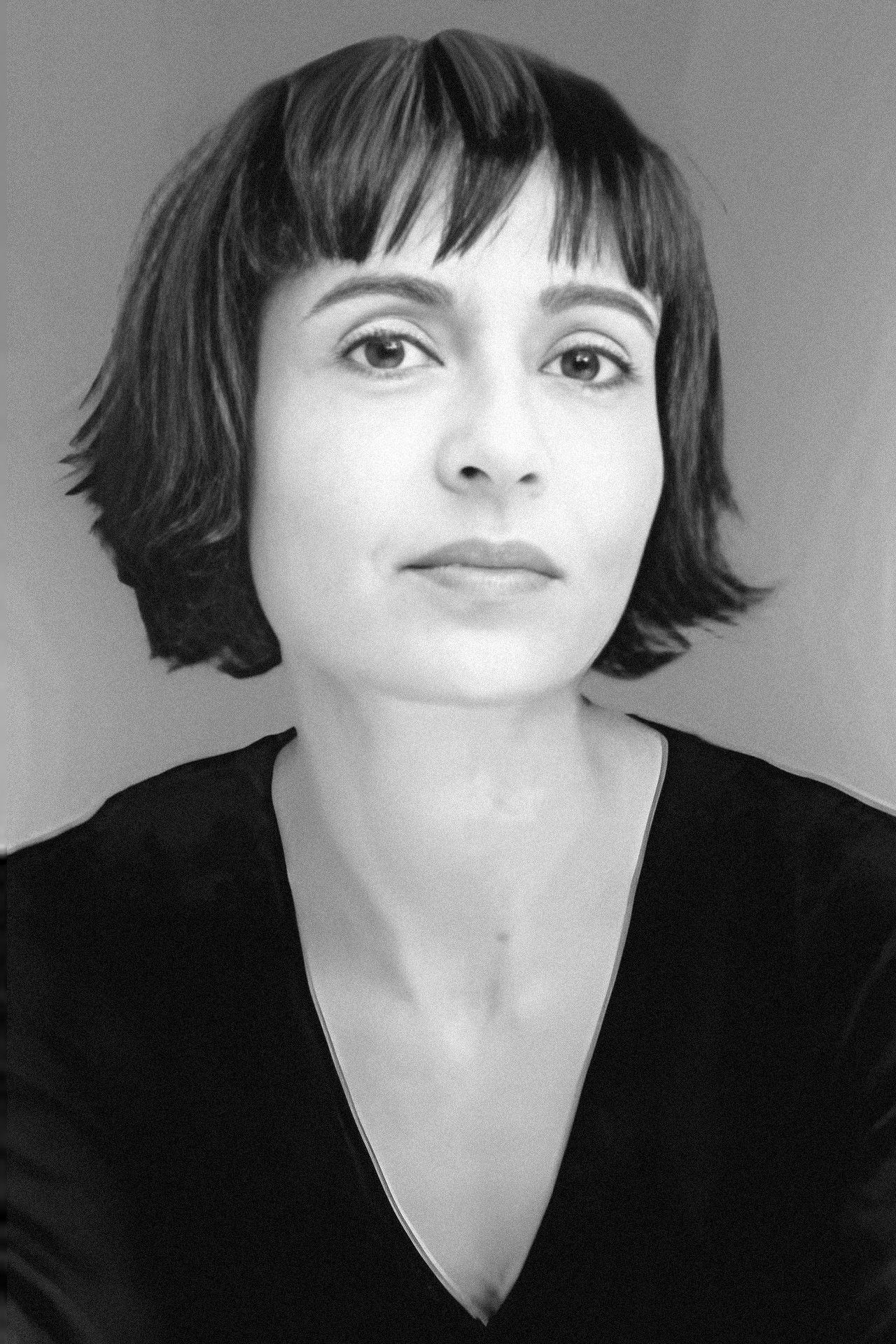 Isabelle Pichaud backdrop