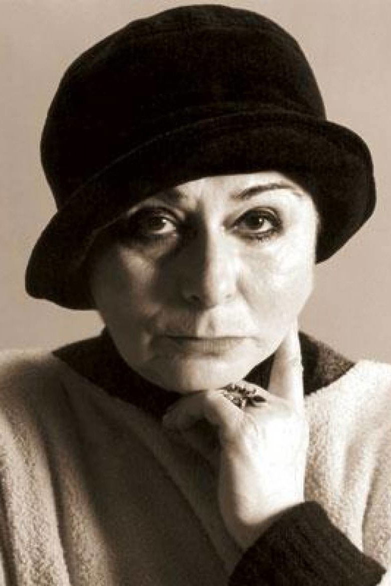 Melania Ursu backdrop