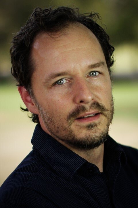 Cris Cunningham backdrop