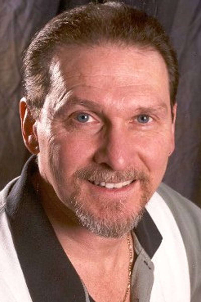 Rikard DëManinkor backdrop