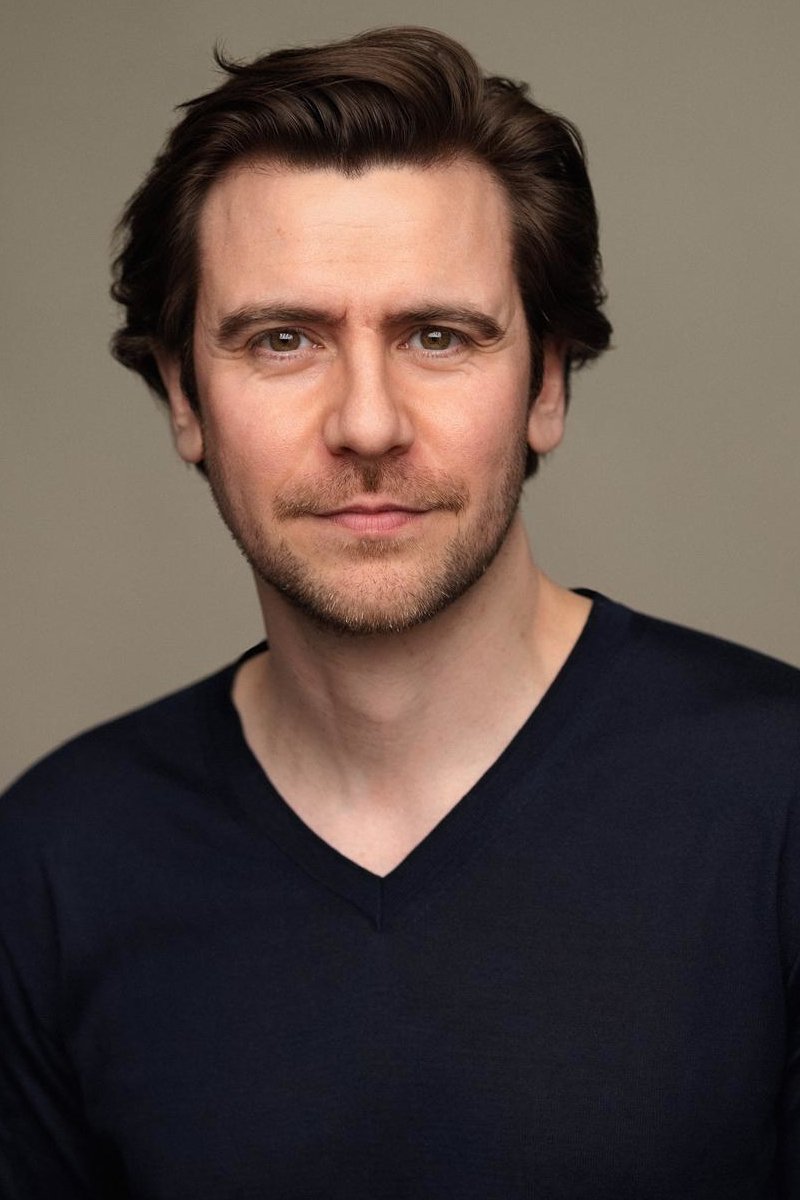 Federico Rodriguez backdrop