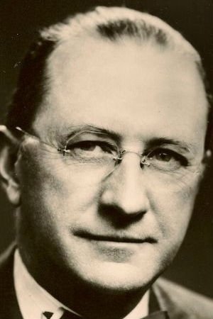 Fred Ualler backdrop