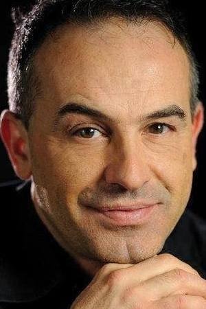 Antonio Giuliani backdrop