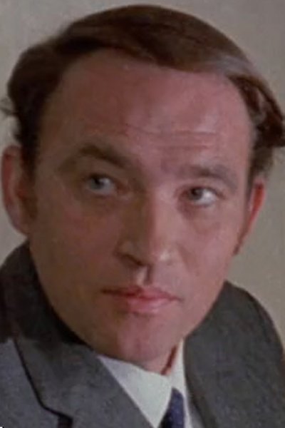 Erik Kühnau backdrop