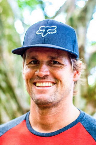 Damien Hobgood backdrop