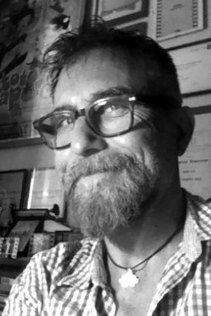 Maurizio Forestieri backdrop