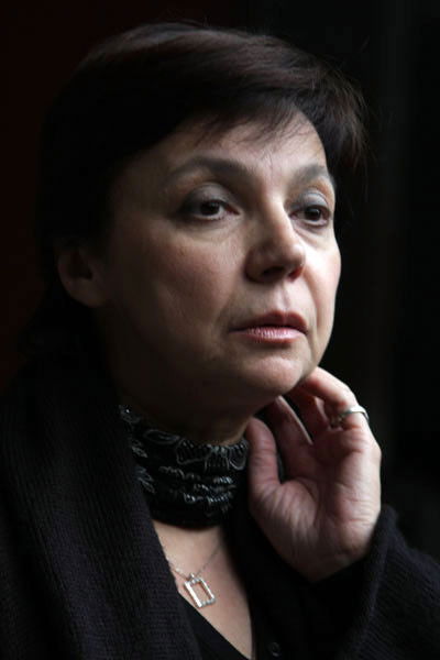 Marina Janashia backdrop