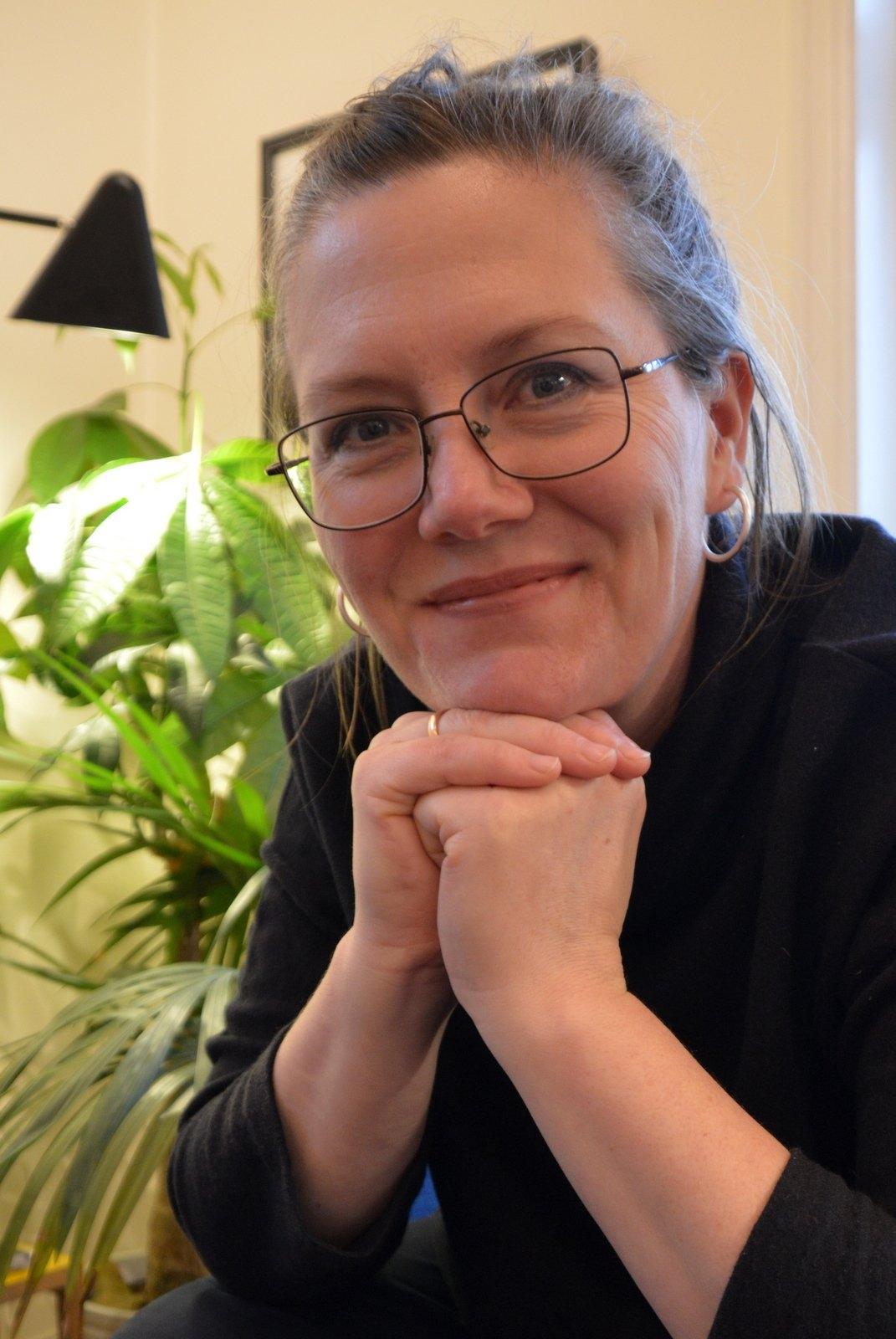 Kathrine Valen Zeiner backdrop