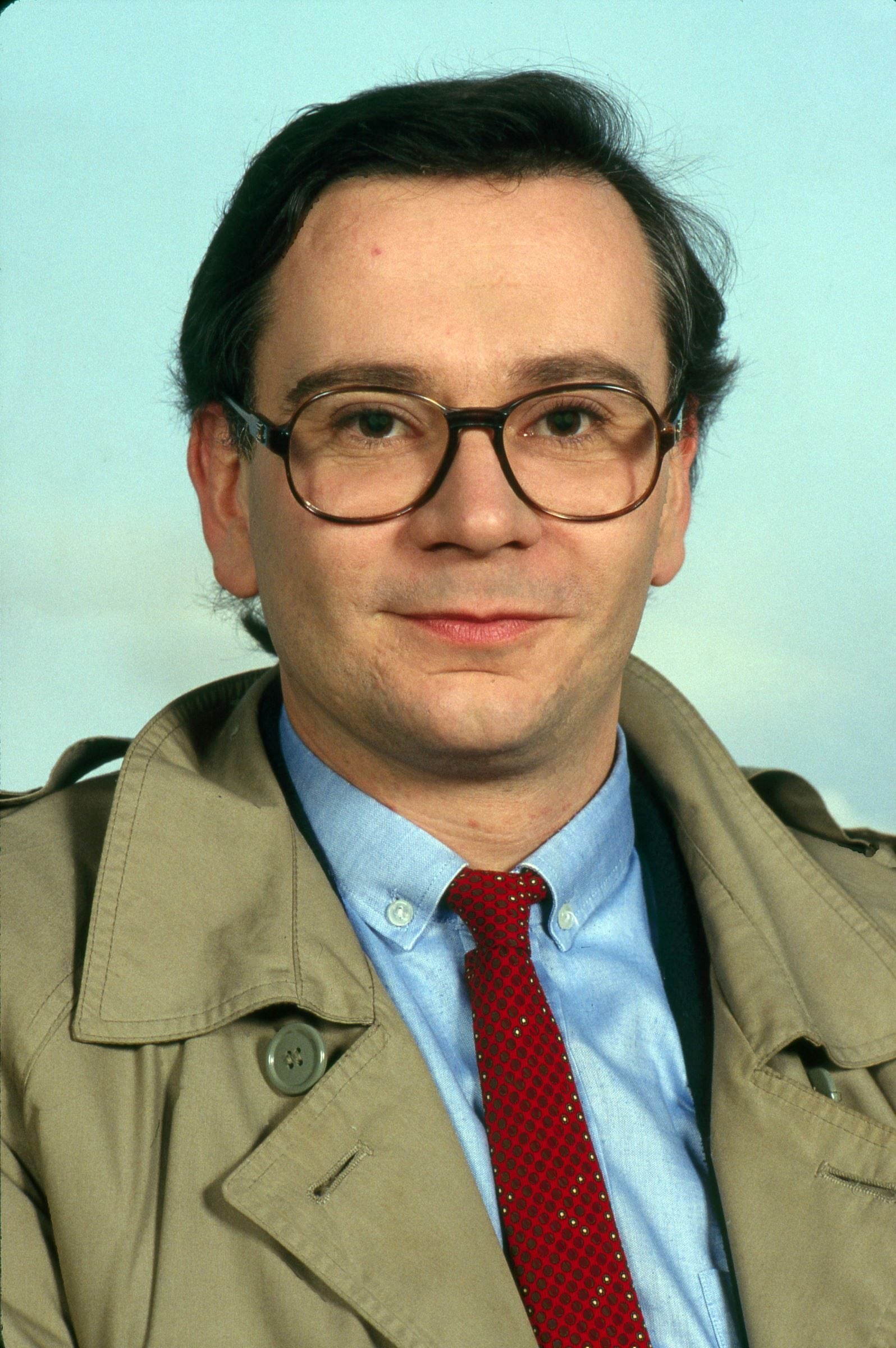 Marcel Philippot backdrop