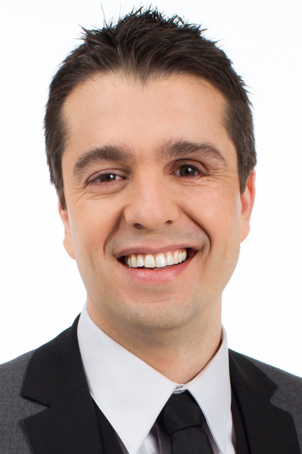 Dominic Sillon backdrop