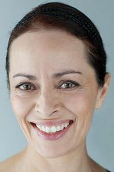 Diana Axelsen backdrop