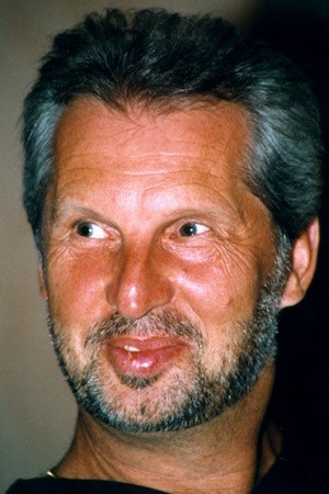 Gogol Lobmayr backdrop