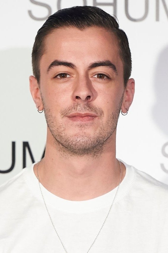 Víctor Palmero backdrop