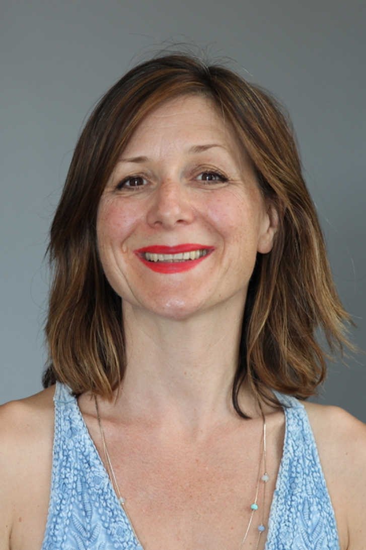 Maja Classen backdrop