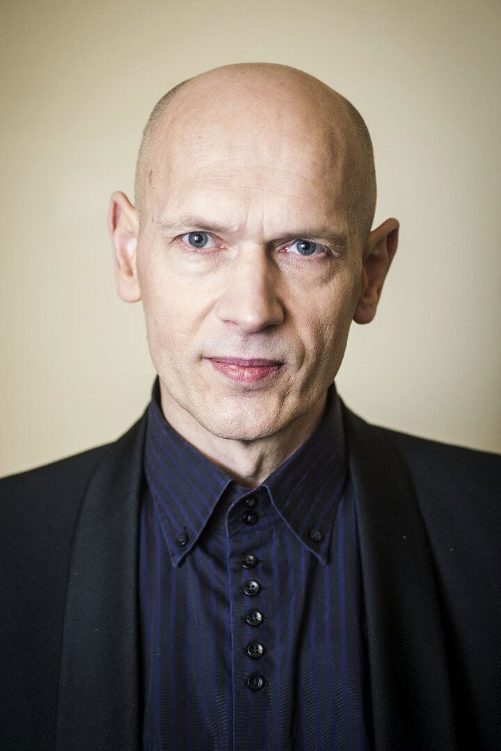 Povilas Budrys backdrop