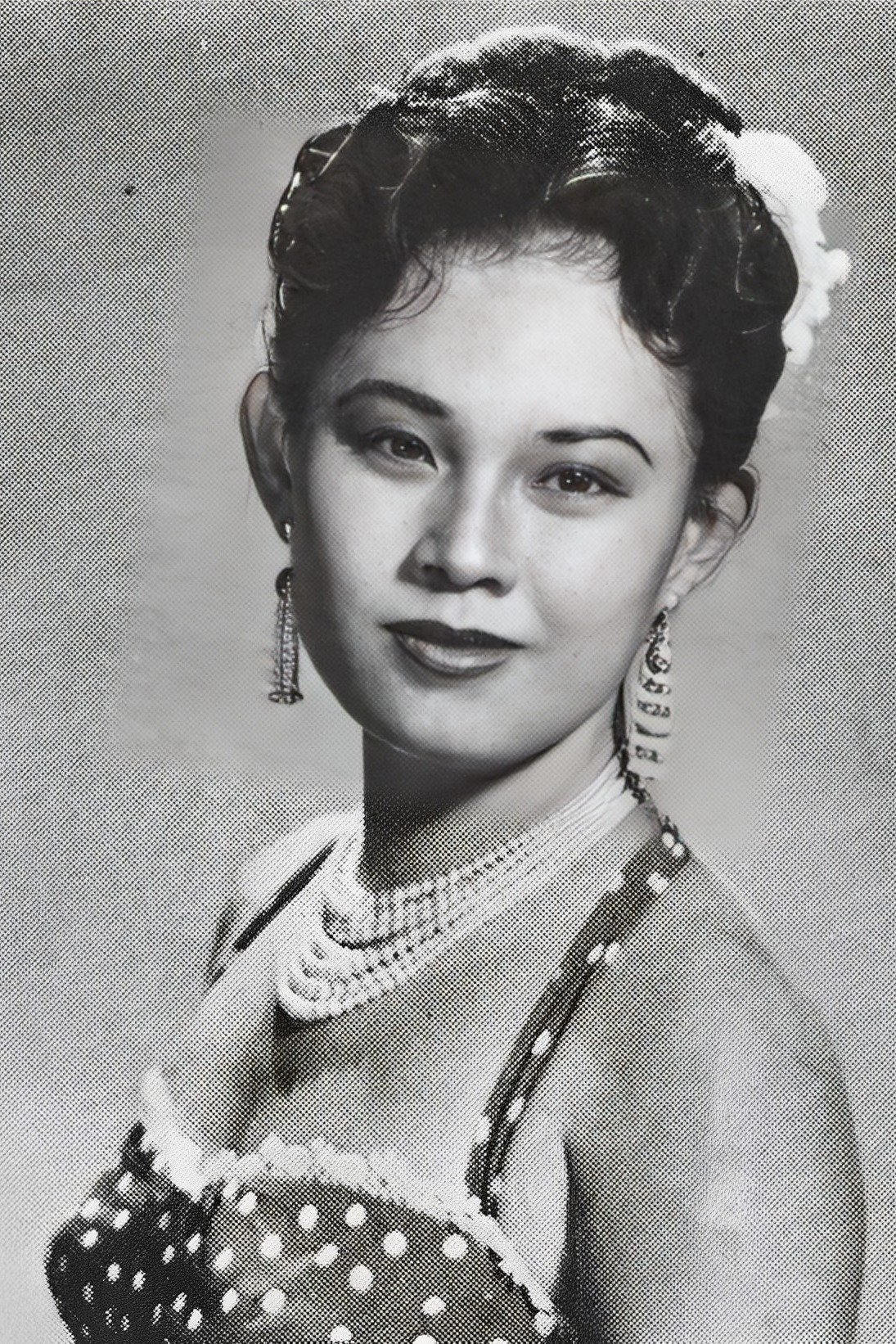 Netty Herawaty backdrop