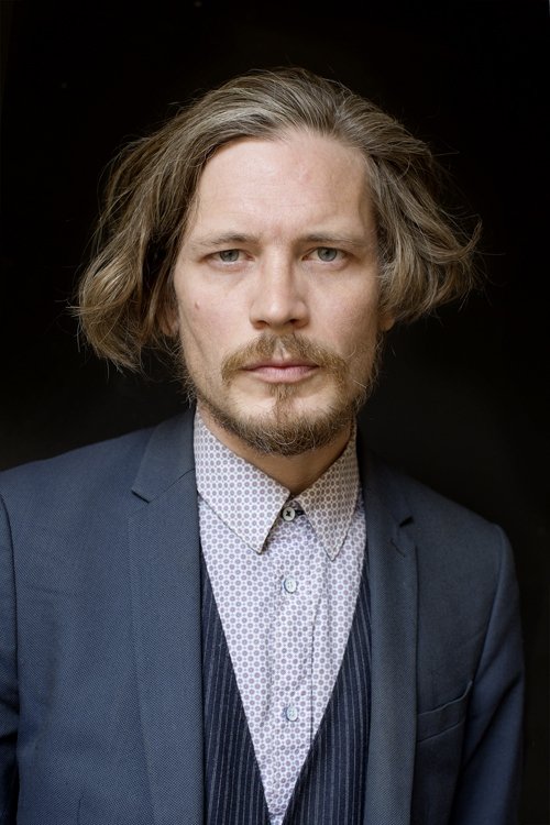 Tibo Lakuar backdrop