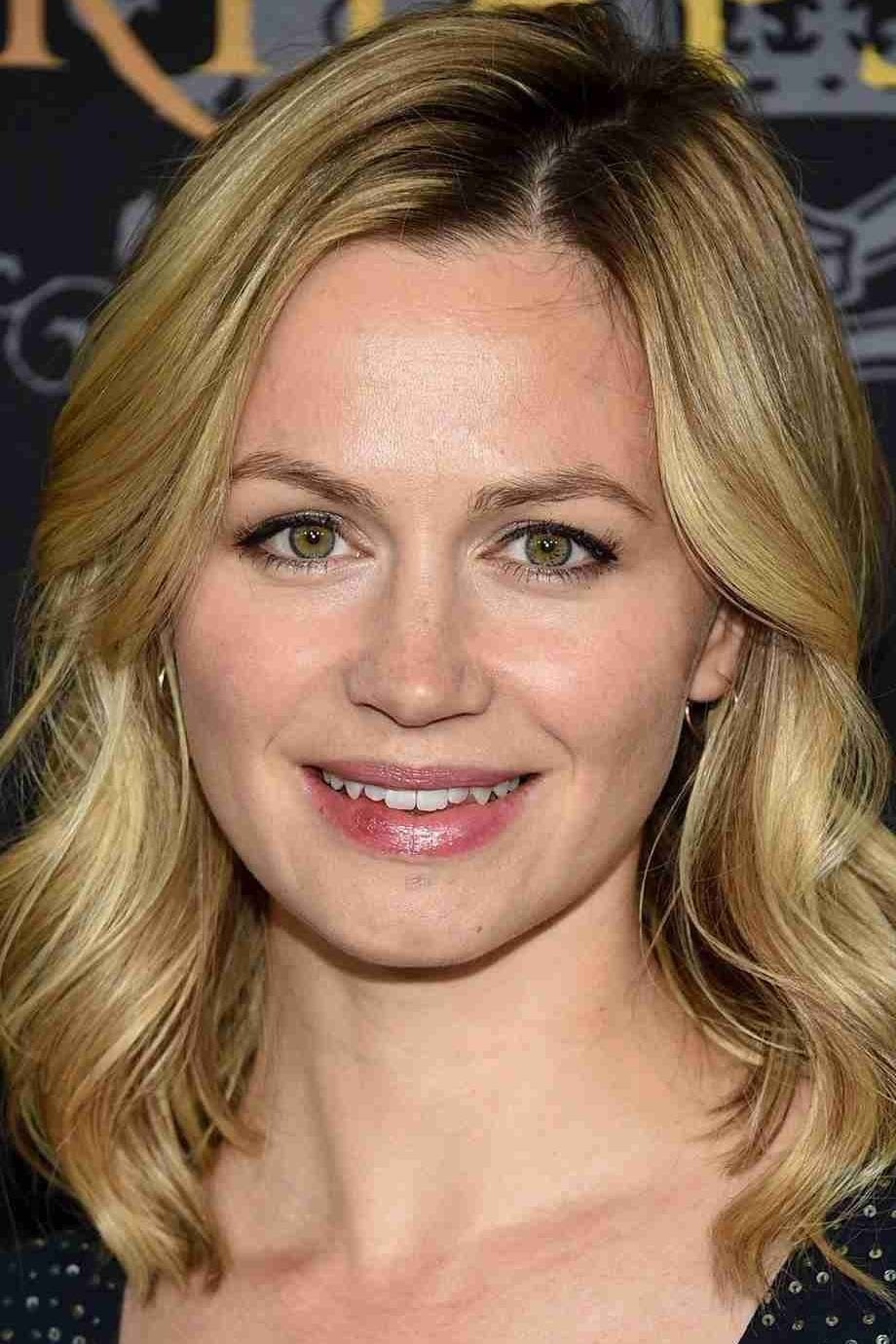 Rebecca Night backdrop