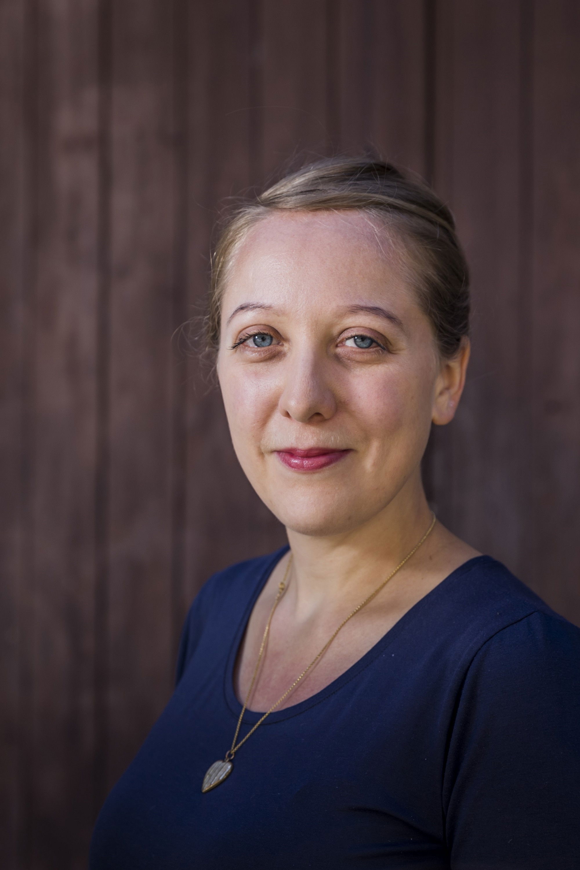 Karoline Henkel backdrop