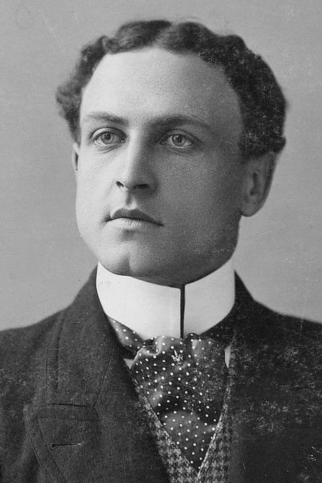 Thurlow Bergen backdrop