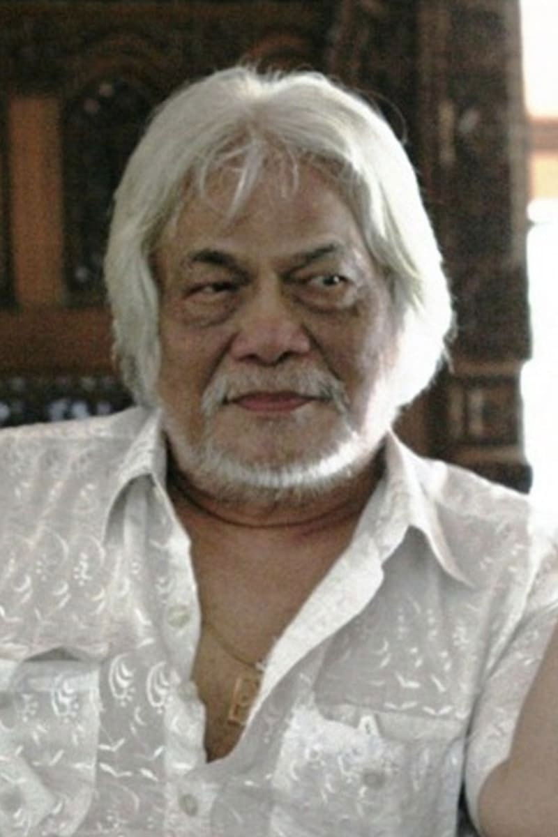 Remy Sylado backdrop