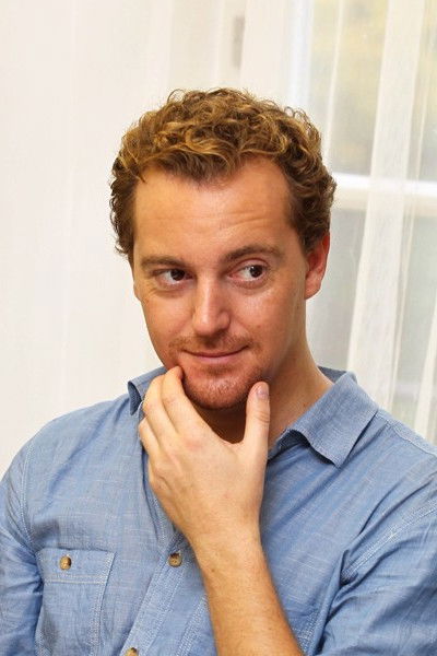 Michal Kern backdrop