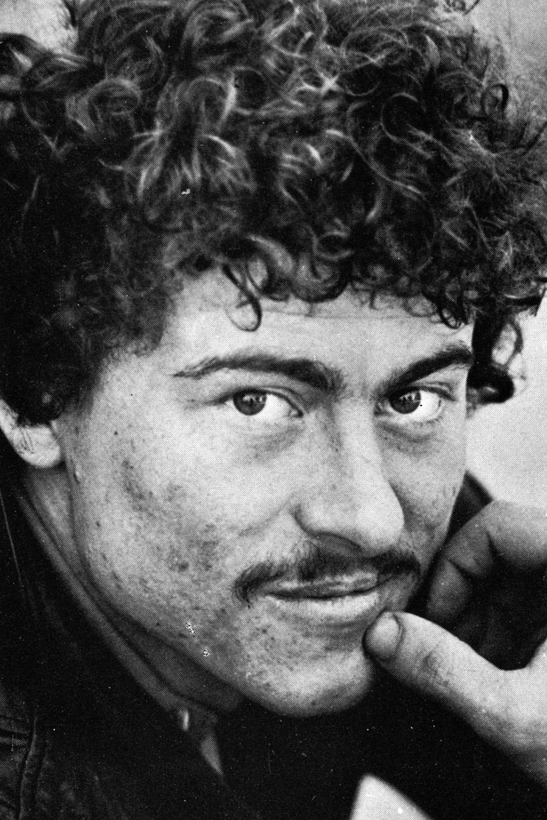 Gino Barzacchi backdrop