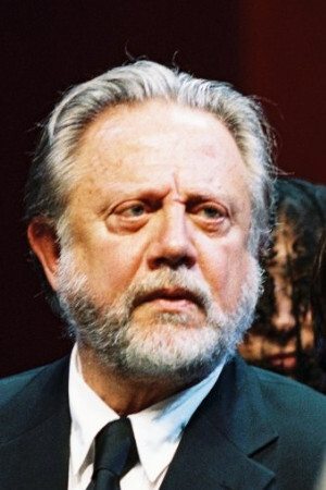 João Perry backdrop