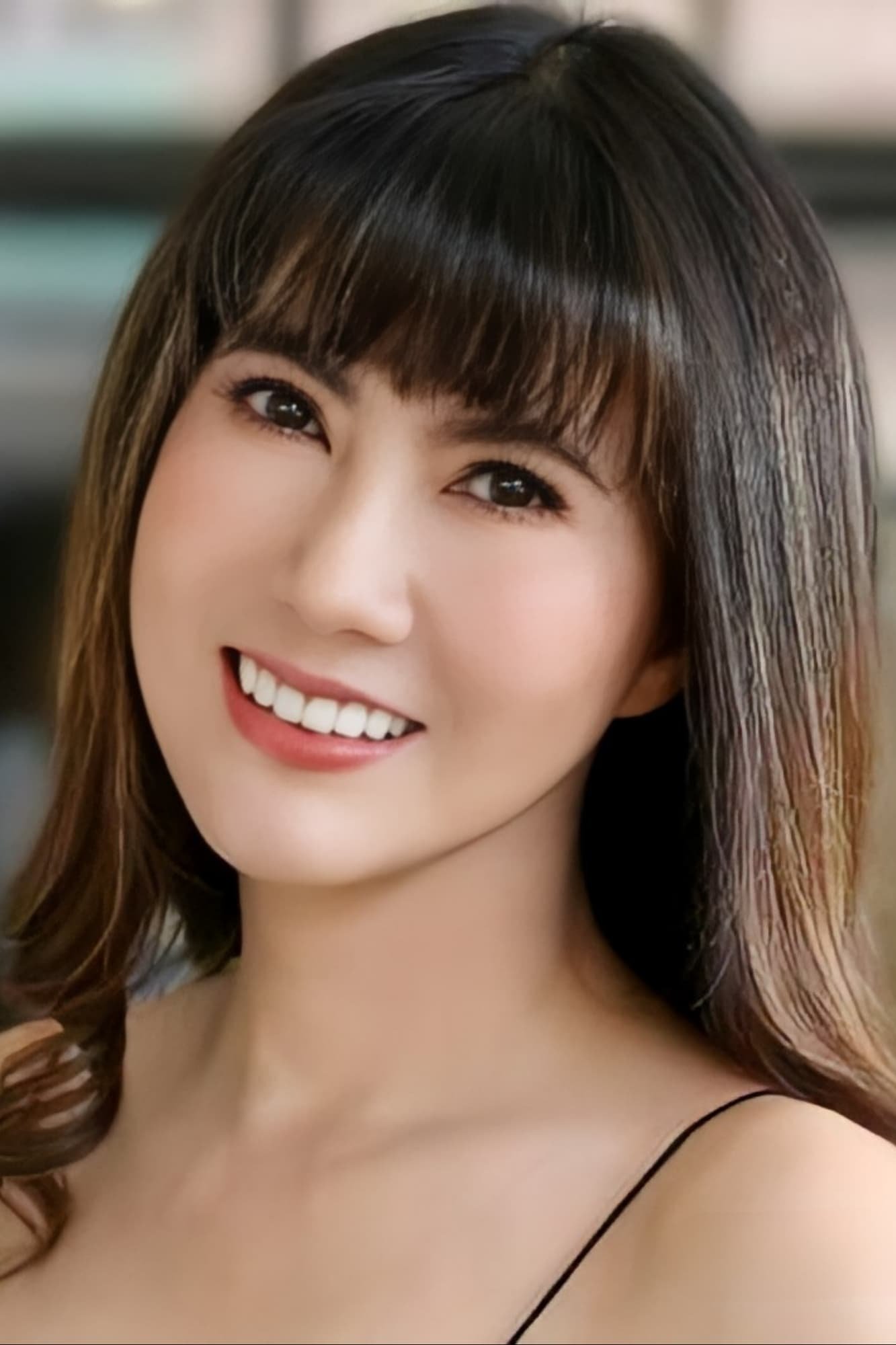 Apiradee Pawaputanon: Apiradi Pawaputanon backdrop