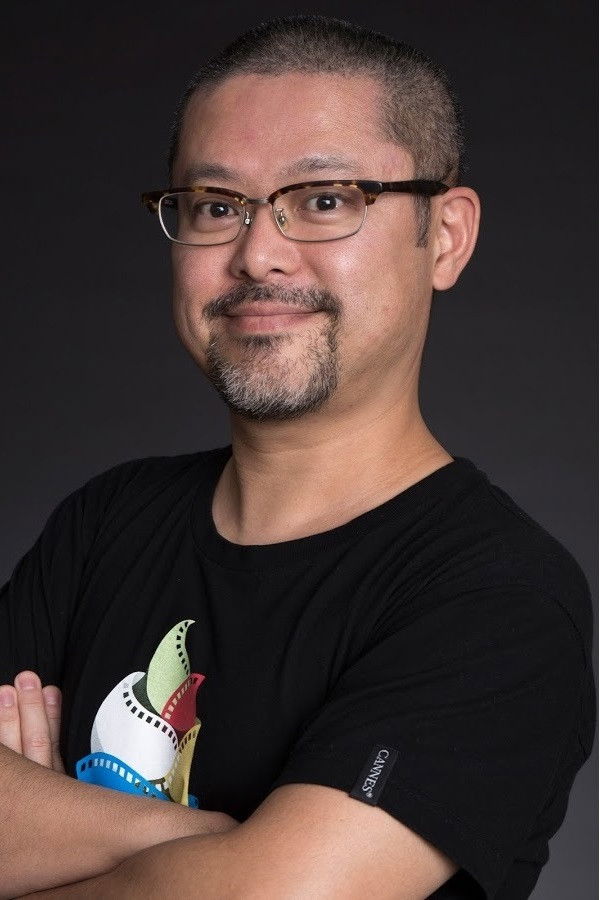 Isamu Hirabayashi backdrop