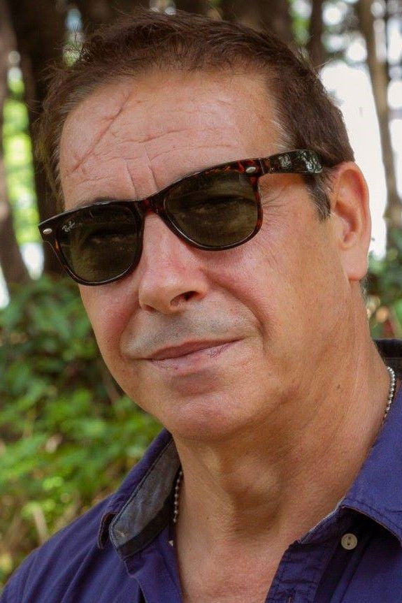 Romano Kristoff → Romano Kristof backdrop