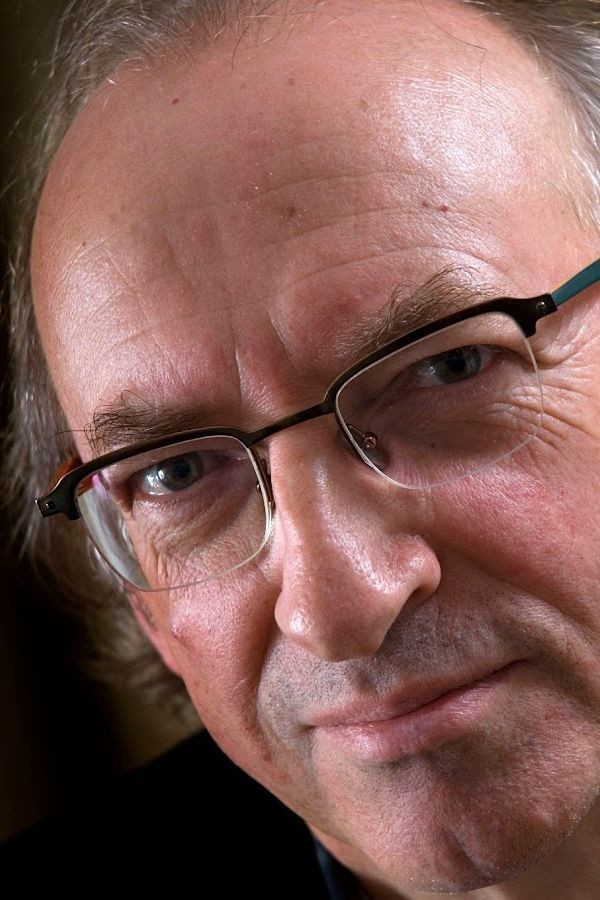 Ben van Lieshout backdrop