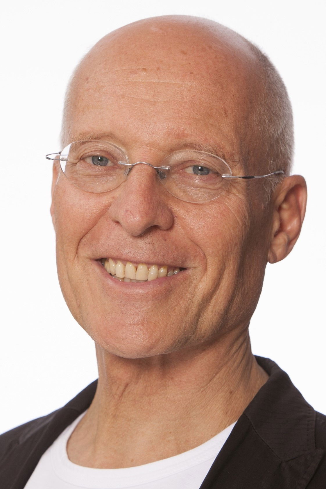 Ruediger Dahlke backdrop