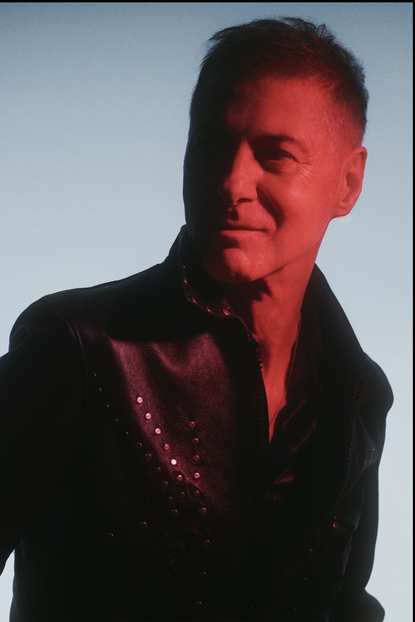 Étienne Daho backdrop