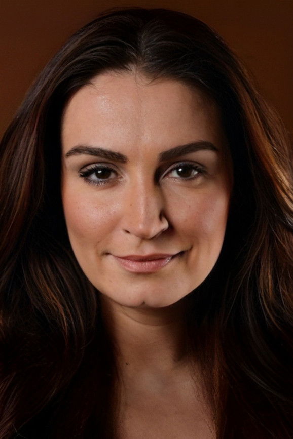 Ayça İnci backdrop