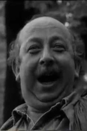 Hamdi Cerchez backdrop