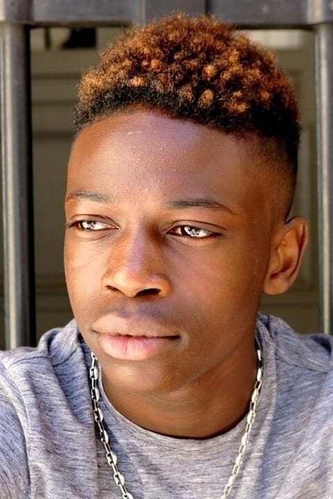 Azize Diabate Abdoulaye backdrop