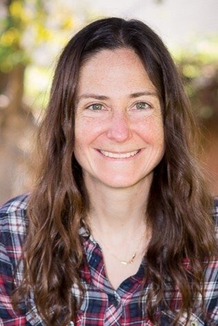 Nicole Dubuc backdrop